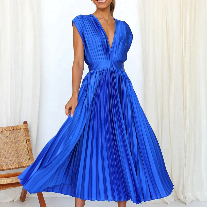 Adele - Maxi Dress with V-neck and Pleats